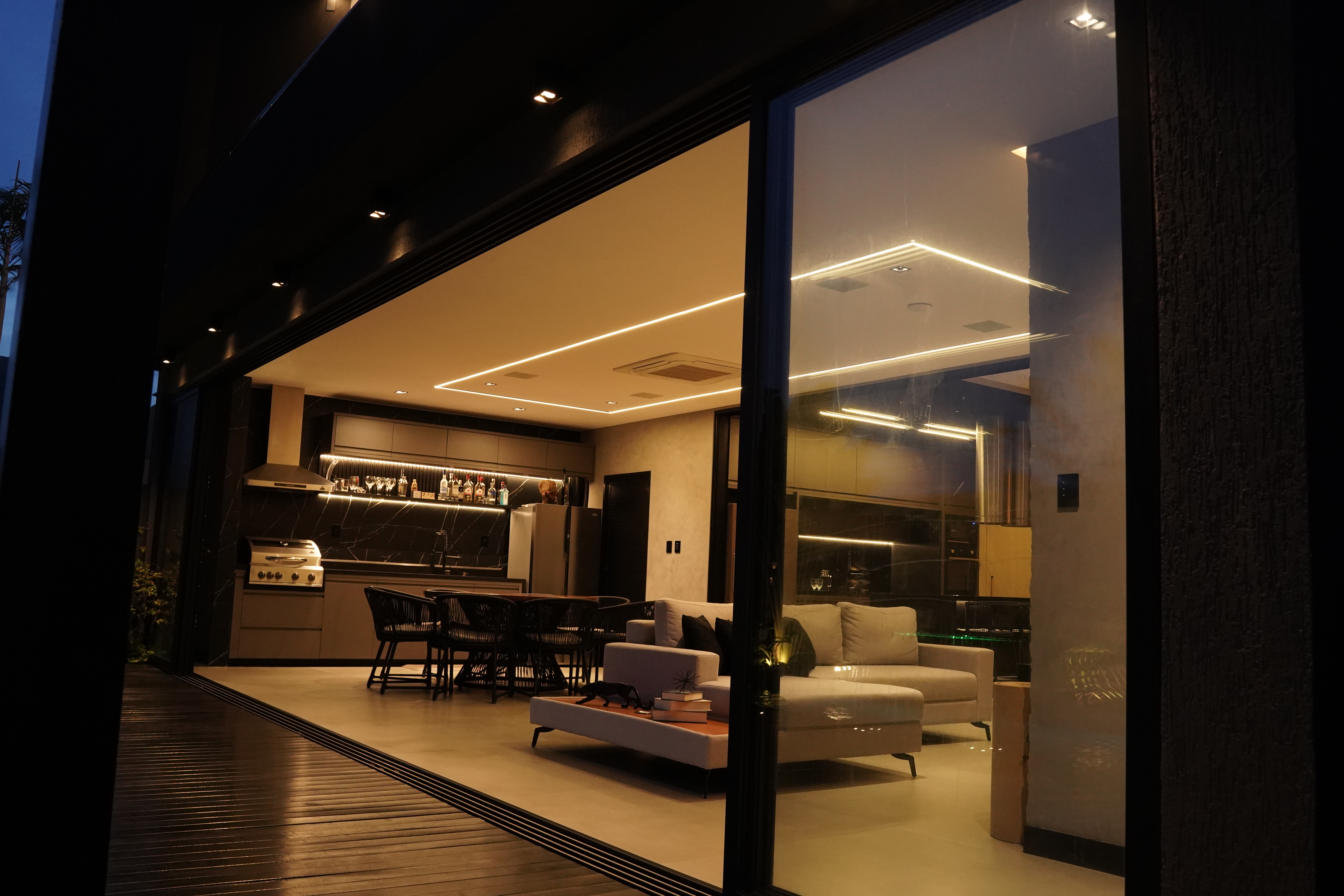 Casa Preta — Manuela Barros Arquitetos